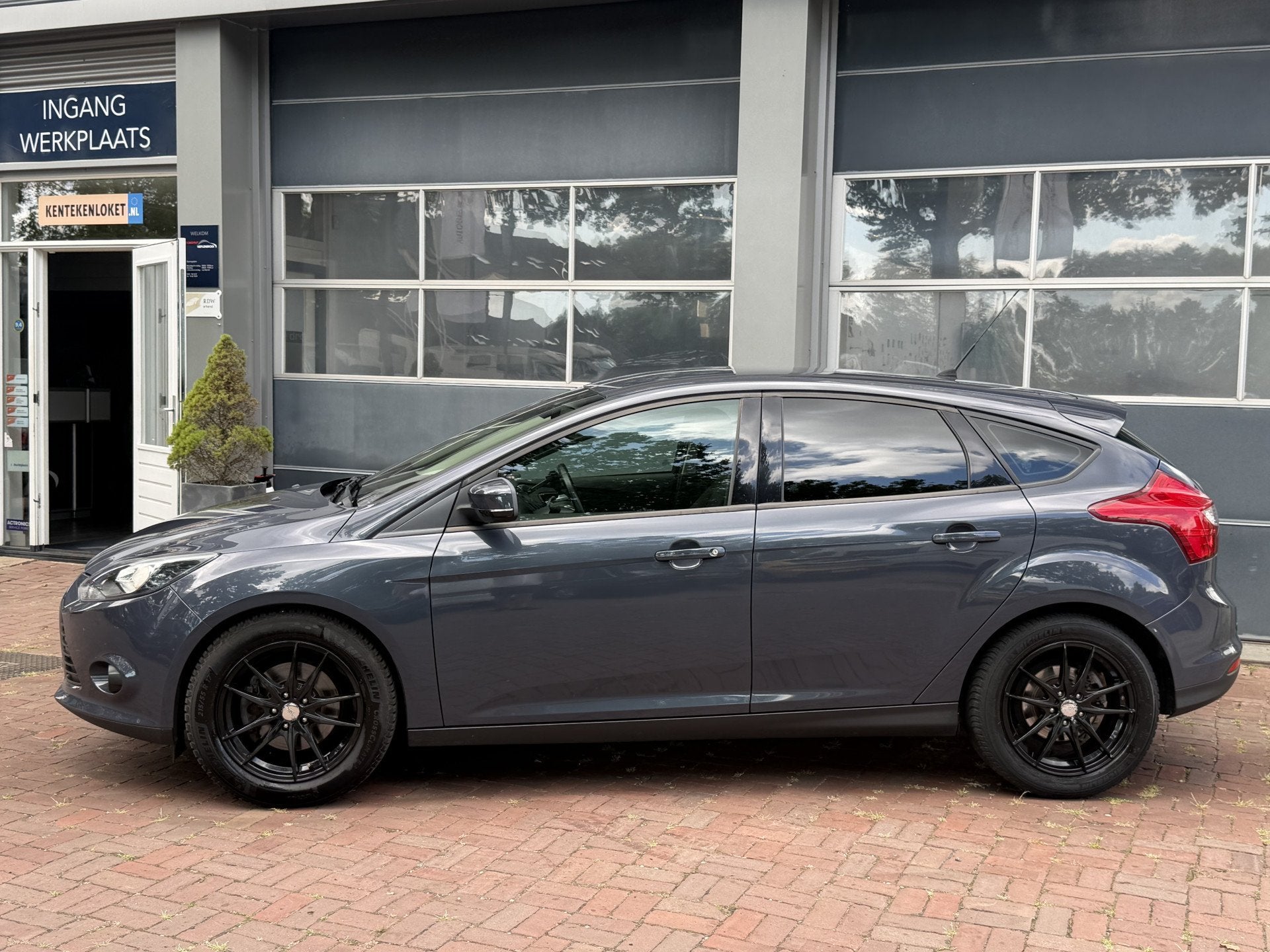Ford Focus 1.6 EcoBoost Titanium Bj 2013 Navi,17Inch,Clima,C, Stof, Gebruikt, Zwart, 4 cilinders