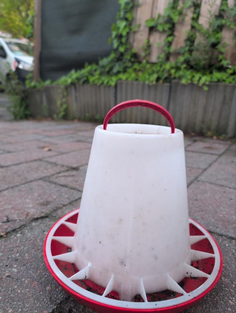 Voersilo voor kippen, Dieren en Toebehoren, Ophalen, Gebruikt, Drinken en Voederen