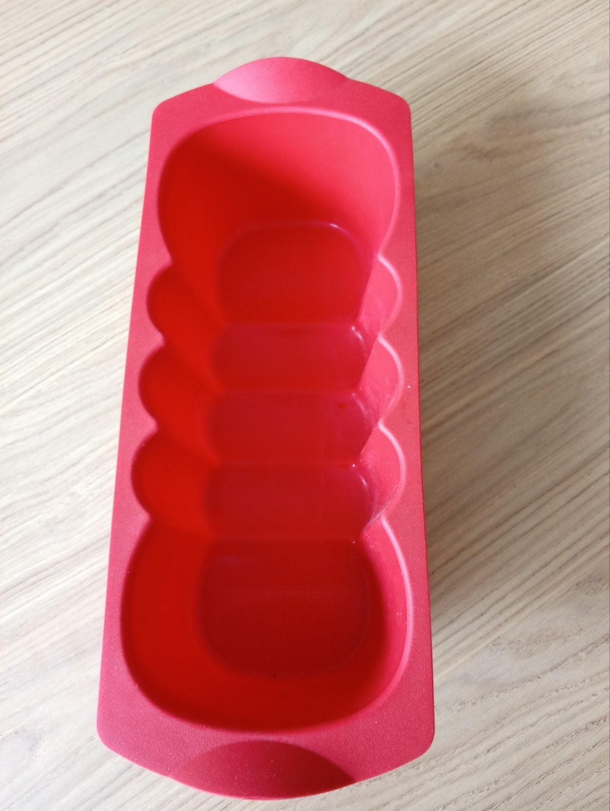 Tupperware Siliconen Bakvorm Rood, Huis en Inrichting, Keuken | Tupperware, Gebruikt, Overige typen, Ophalen of Verzenden, Vaatwasserbestendig