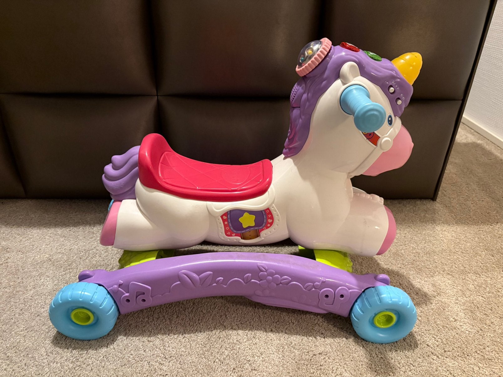 Vtech Hobbelpaard loop paard eenhoorn geluid licht, Ophalen, Gebruikt, 6 maanden tot 2 jaar