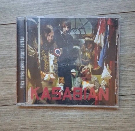 Kasabian - West Ryder Pauper Lunatic Asylum, Ophalen of Verzenden, Zo goed als nieuw