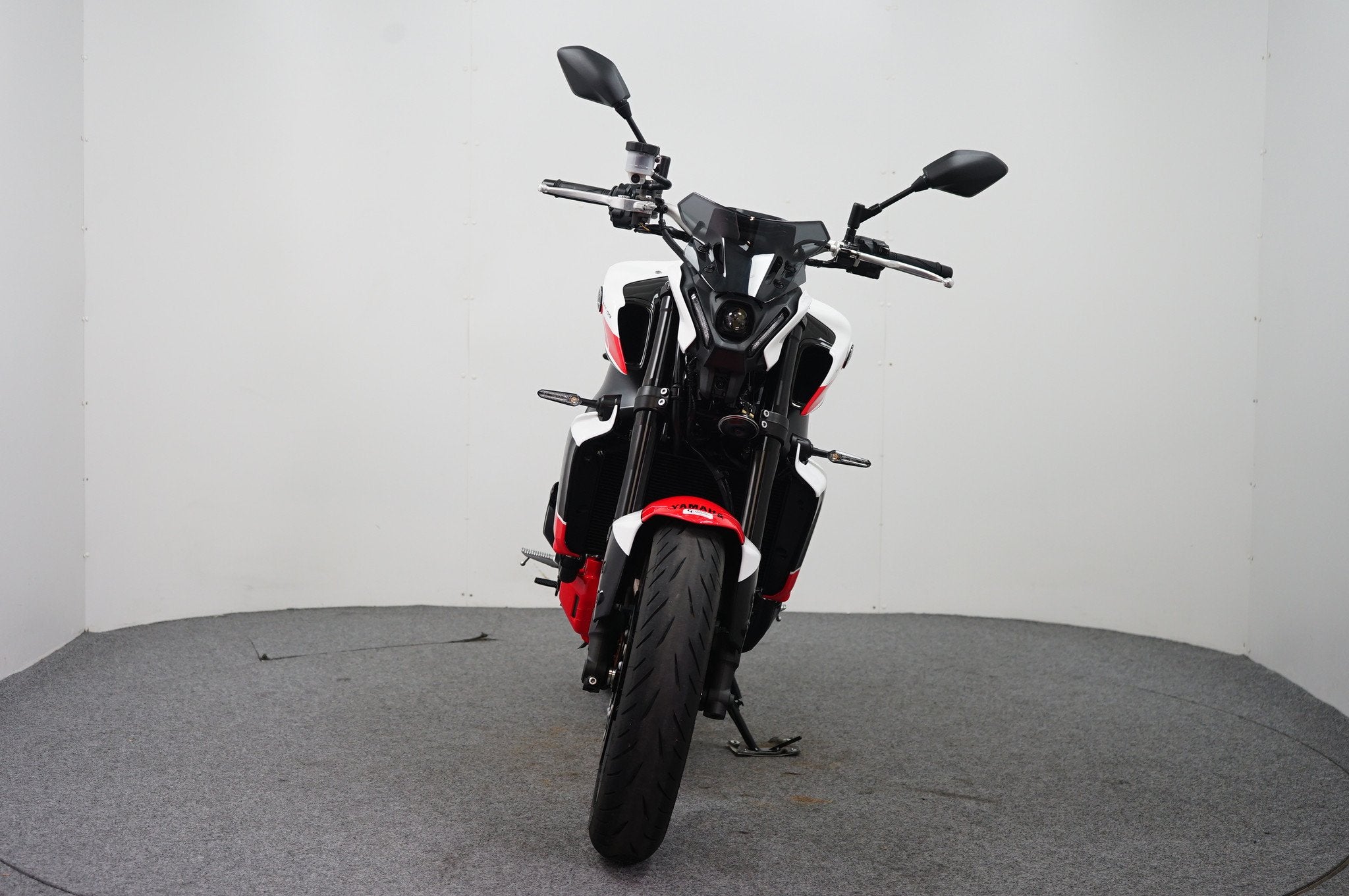 Yamaha MT-09 ABS (bj 2023), ABS, 890 cc, 12 t/m 35 kW, Naked bike