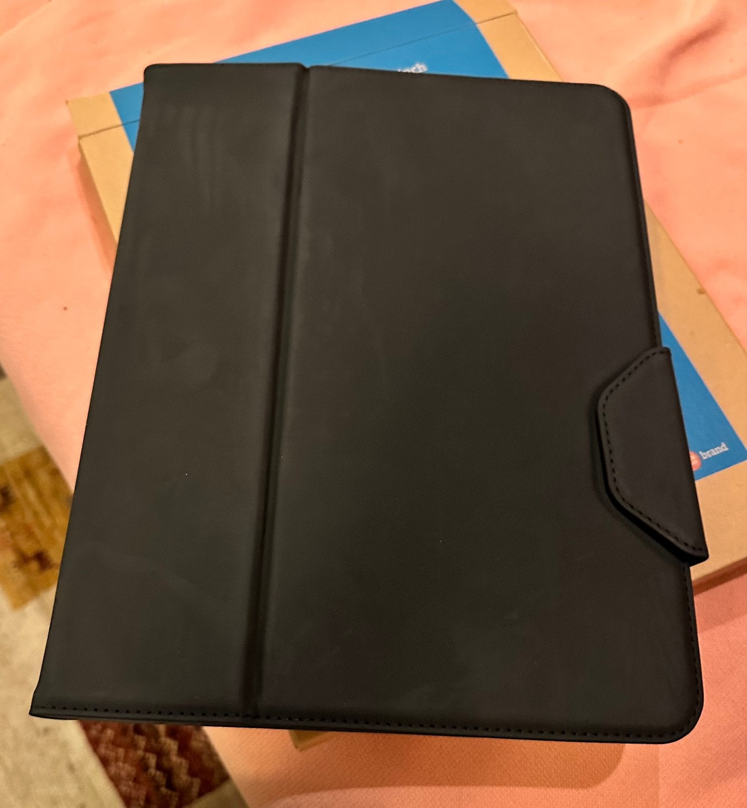Nieuwe Book Case Black for IPad Pro 13 inch, Ophalen of Verzenden, Nieuw, Zwart, Apple iPad