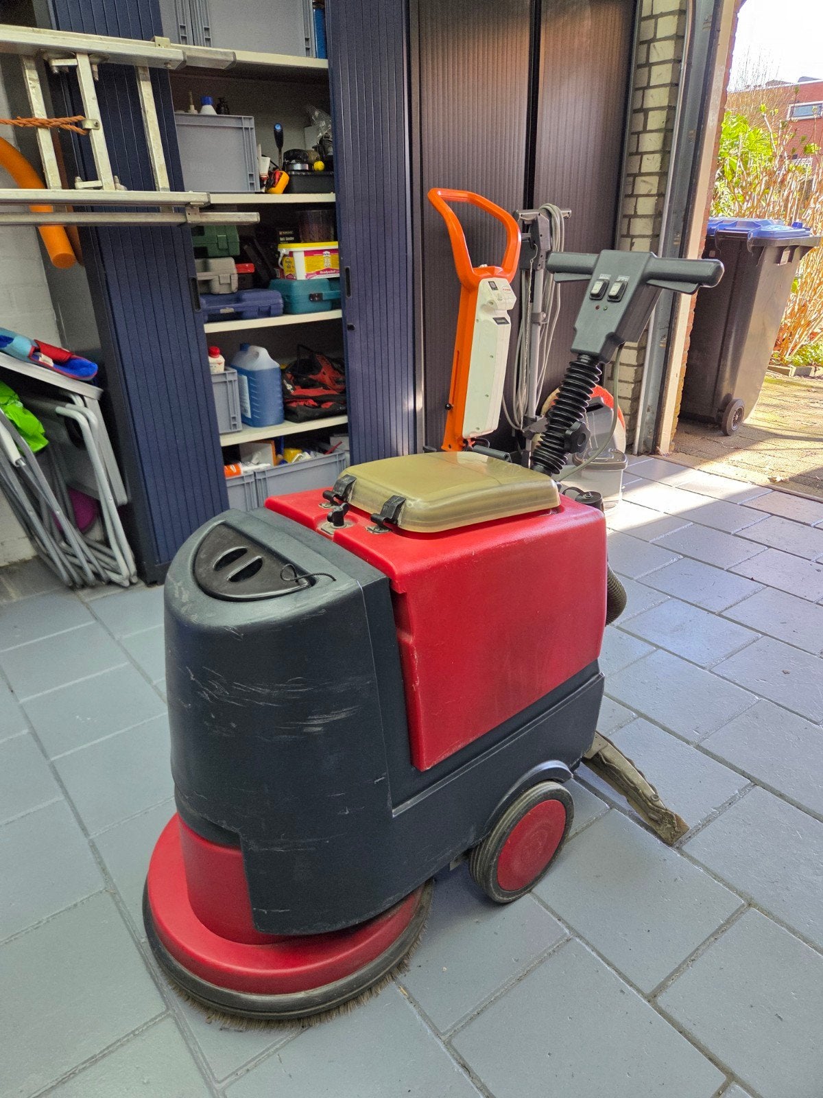 Cleanfix Schrobzuigmachine - Professionele Vloerreiniger, Ophalen, Gebruikt, Schrobmachine
