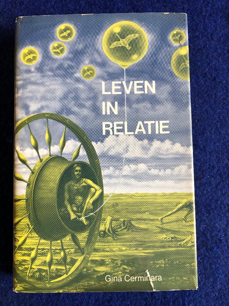 Gina Cerminara - Leven in relatie, Ophalen of Verzenden