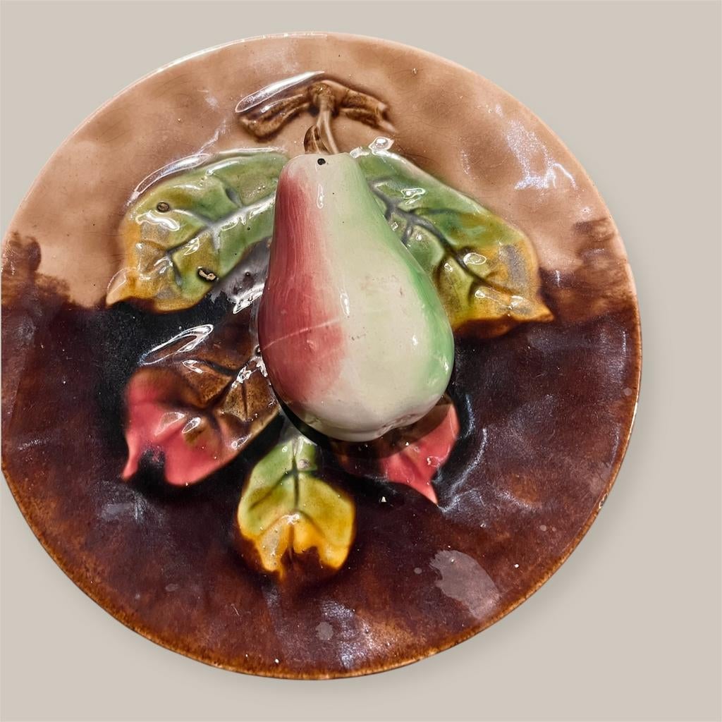 Antiek frans majolica 3D peer bord Orchies, Antiek en Kunst, Verzenden