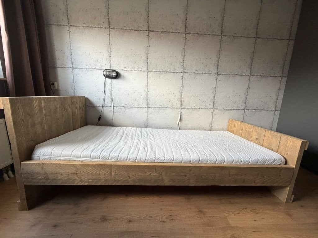 Bed van steigerhout 90220, Ophalen, 90 cm, Eenpersoons, Beige