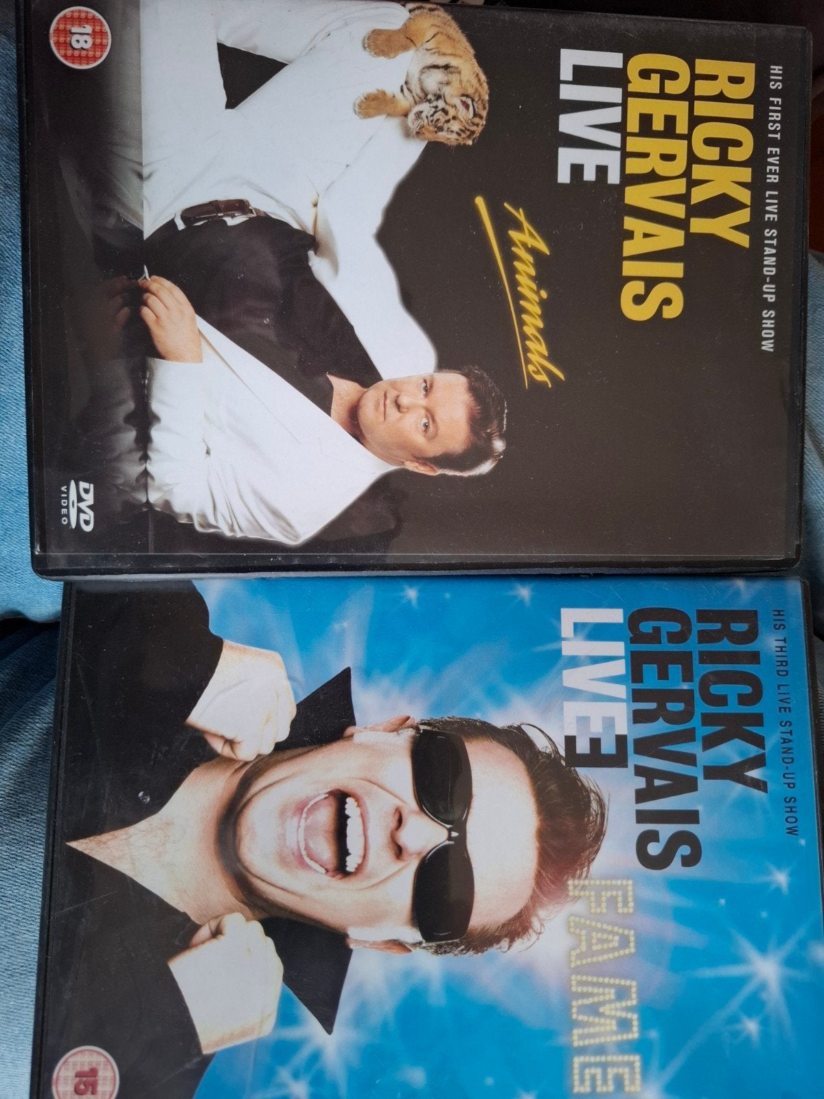 Ricky Gervais Live: Animals & Fame DVD Boxset, Cd's en Dvd's, Vanaf 18 jaar, Stand-up comedy, Ophalen of Verzenden, Gebruikt