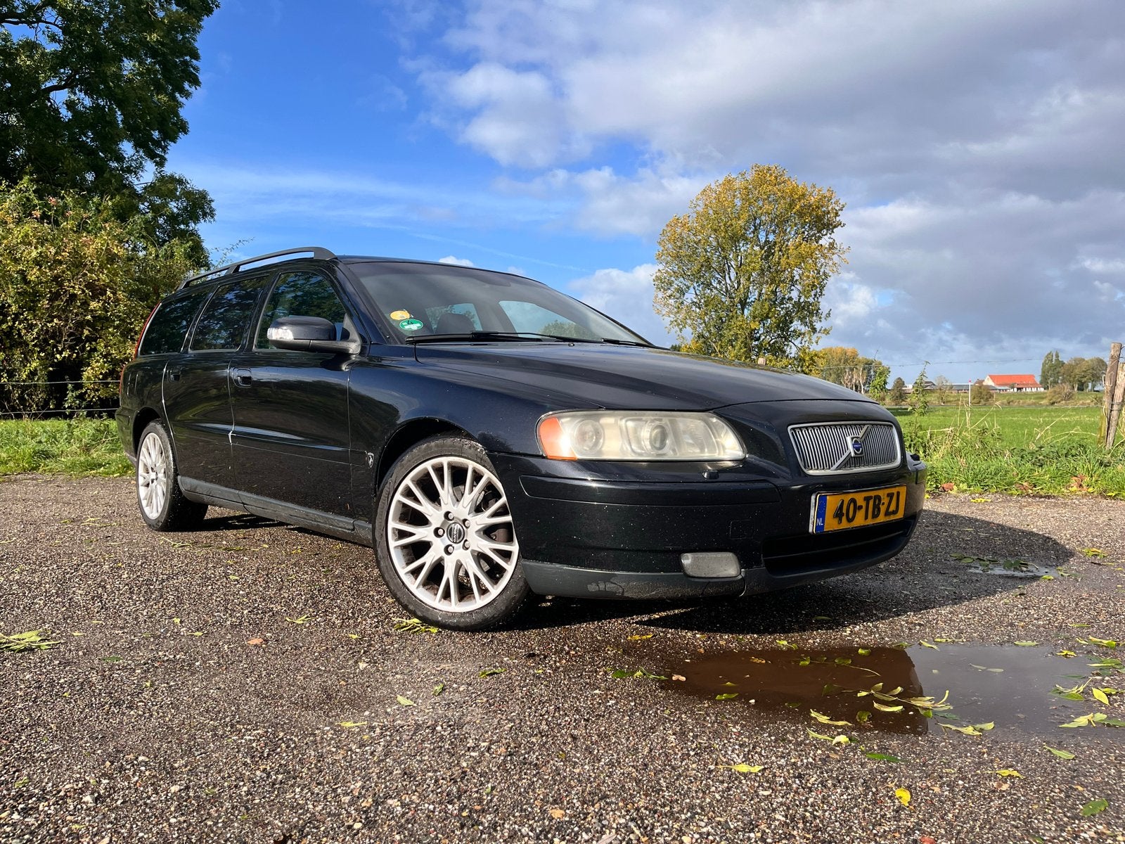 Volvo V70 2.4 D5 136KW Geartronic 2006 Zwart, 1800 kg, Zwart, Xenon verlichting, Zwart