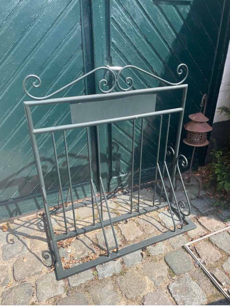 Decoratief handgesmeed en gepoedercoat fietsenrek, Ophalen, Zo goed als nieuw