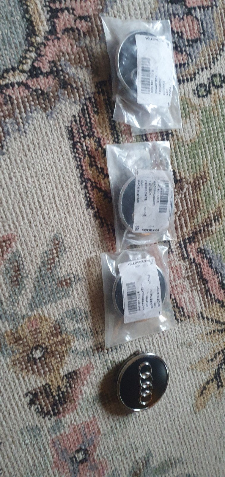 originele Audi naafkappen A1 A3 S3 A4 A5 A6 Q5 Q4 Q3, Ophalen of Verzenden, Nieuw, Audi