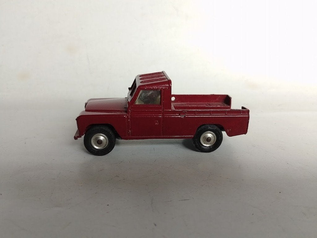 Land Rover 109 , Corgi Toys, Ophalen of Verzenden, Zo goed als nieuw, Auto, Corgi