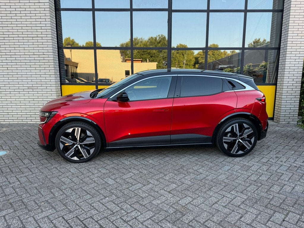 Renault Megane E-Tech EV60, Waterpomp, Voll leer Optimum Cha, Auto's, Renault, Zwart, Automatische klimaatregeling, 33 min, Geïmporteerd