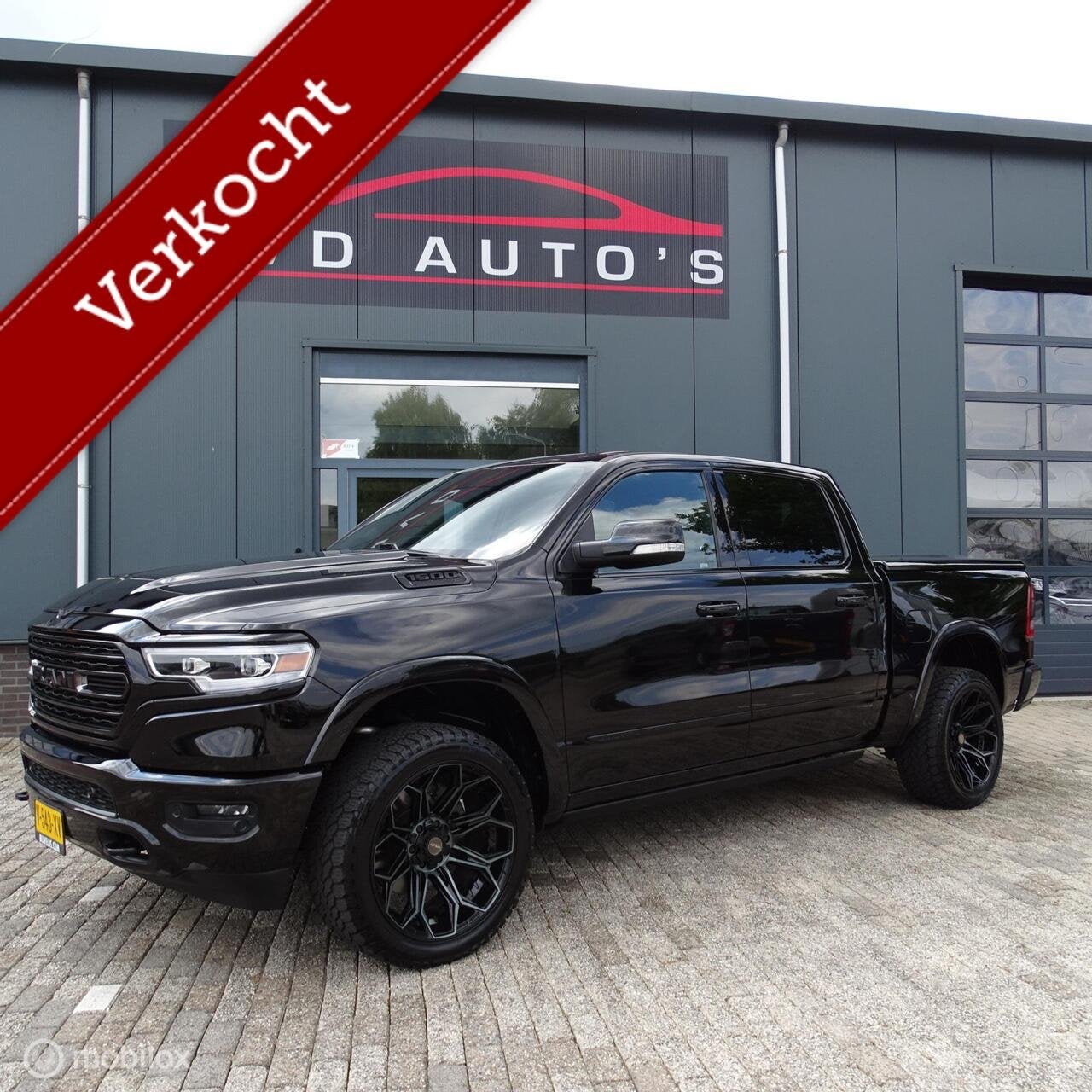 Dodge Ram 1500 4X4 5.7 V8 4x4 Crew Cab Limited 4PLAY 22 inch, Auto's, Automaat, Gebruikt, 5654 cc, Bedrijf