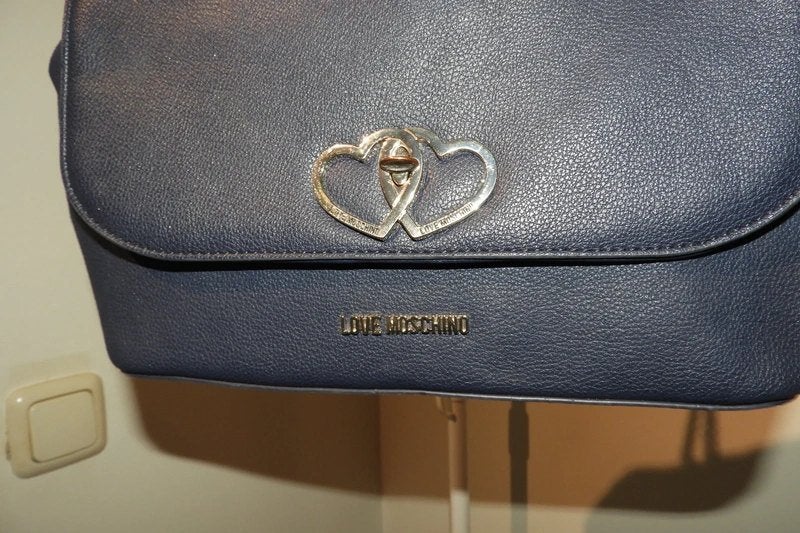 Love Moschino schoudertas hardware hartjes ketting IGST, Verzenden, Zo goed als nieuw, Blauw, Overige merken