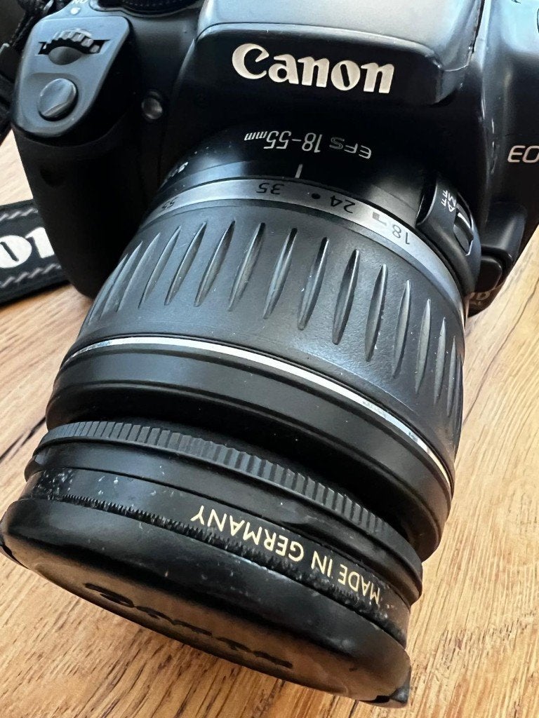 Canon EOS spiegelreflexcamera met EF-S 18-55mm lens, Gebruikt, Spiegelreflex, Canon, Ophalen of Verzenden