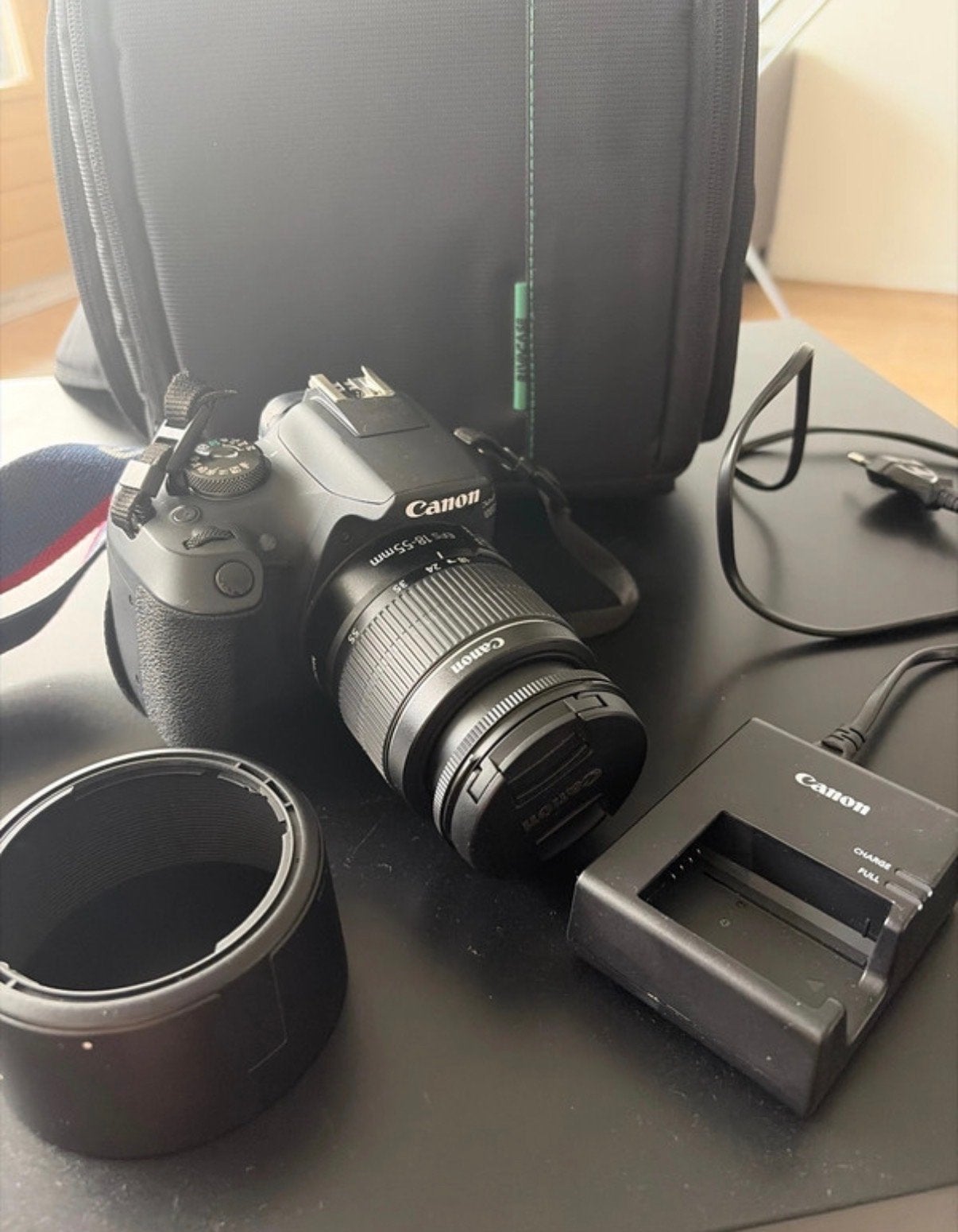 Canon EOS 2000D + hele set!, Audio, Tv en Foto, Fotocamera's Digitaal, Gebruikt, Spiegelreflex, Canon, Ophalen of Verzenden