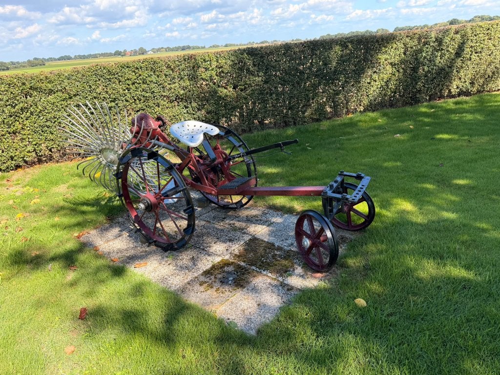 Oude aardappelrooier paardgetrokken landbouwmachine, Antiek en Kunst, Ophalen