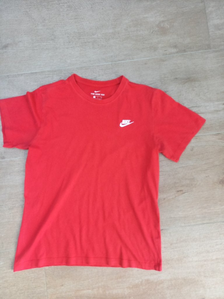 ROOD SHIRT, Kinderen en Baby's, Kinderkleding | Maat 176, Gebruikt, Jongen of Meisje, Ophalen of Verzenden, Shirt of Longsleeve