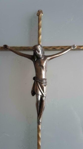 Hele mooie Crucifix uit de jaren 80 plm 27 cm groot, Ophalen