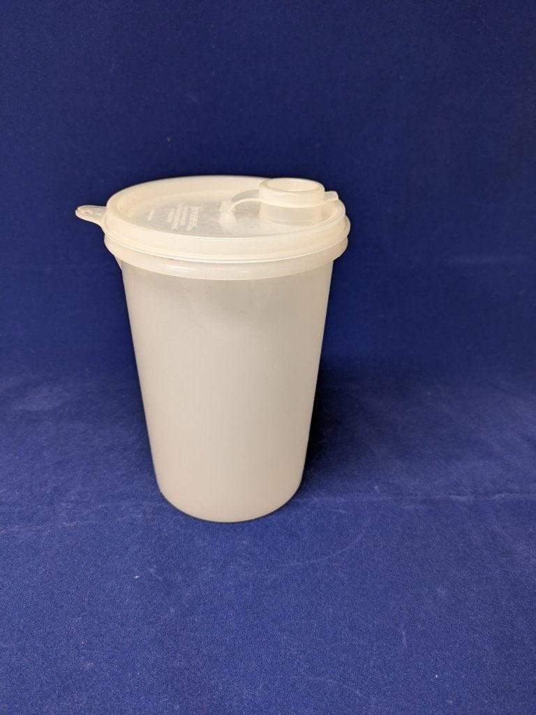 Tupperware voorraadbus met schenk opening., Ophalen of Verzenden, Gebruikt, Overige typen
