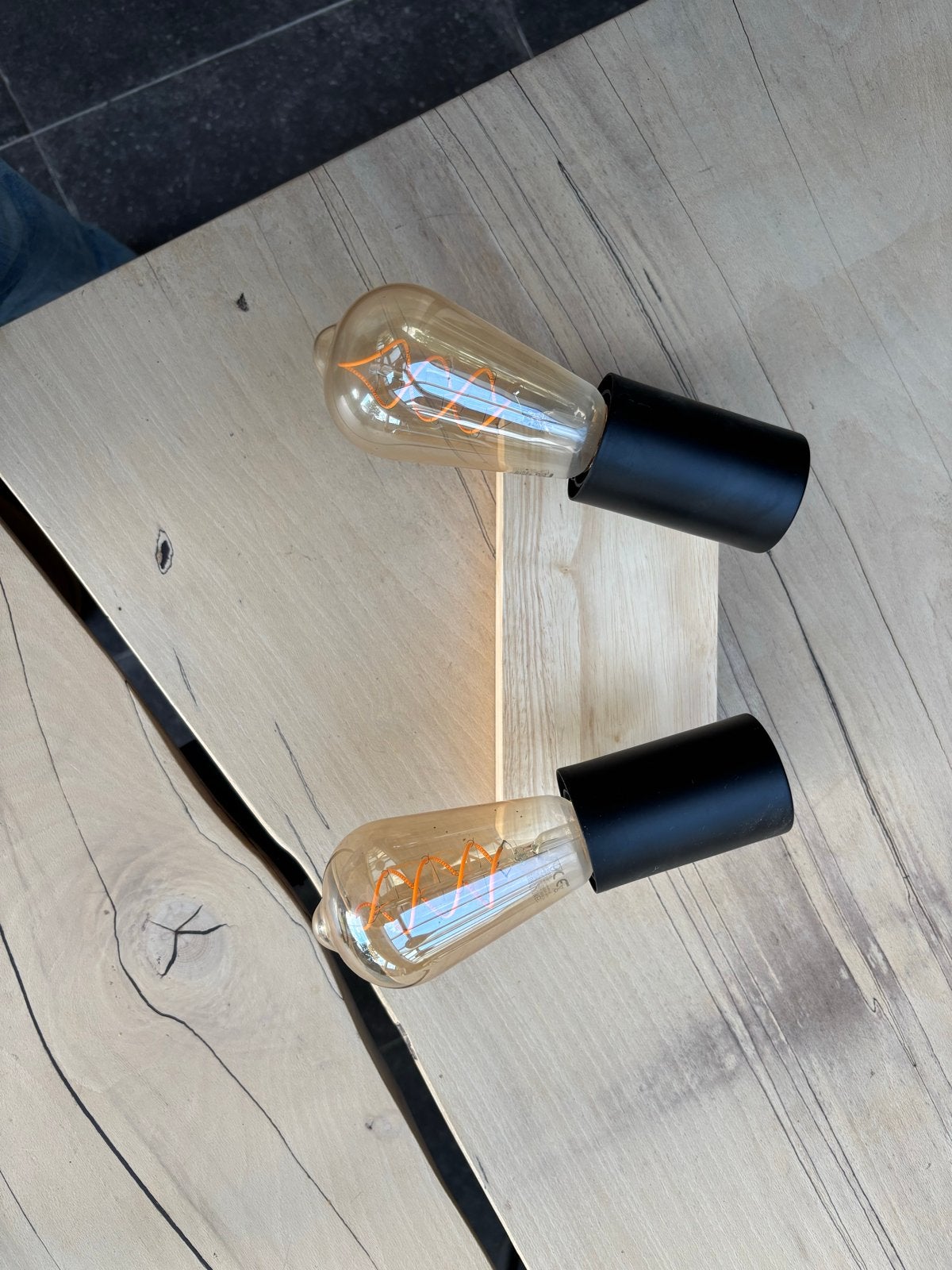 Houten wandlamp Karwei Dani, Gebruikt, Bruin, Overige merken, Inclusief lichtbron