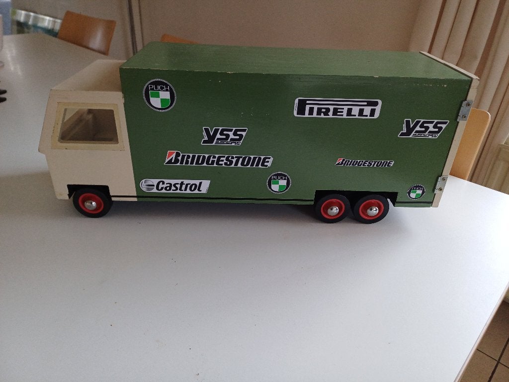 Hout vrachtwagen puch reclame er op, Ophalen of Verzenden, Gebruikt, Bus of Vrachtwagen