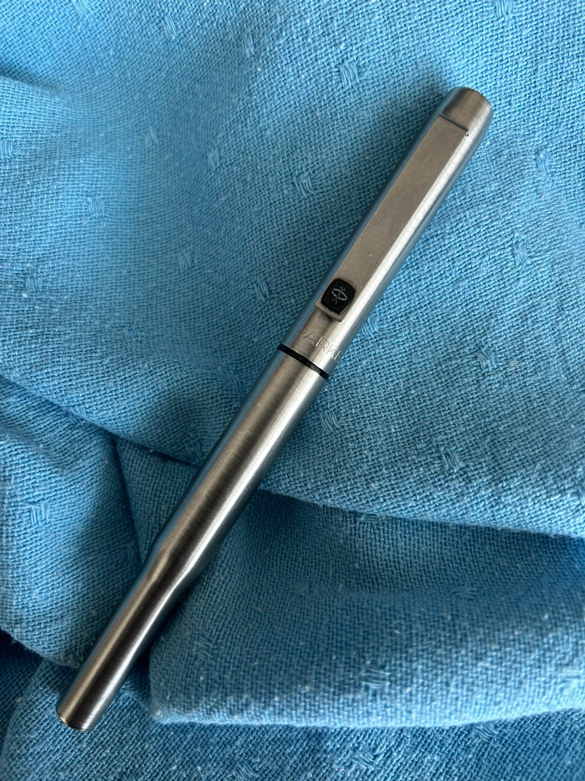 Parker 25 Roller Steel CT onbeschadigd, Verzamelen, Pennenverzamelingen, Ophalen of Verzenden, Gebruikt, Overige typen, Parker