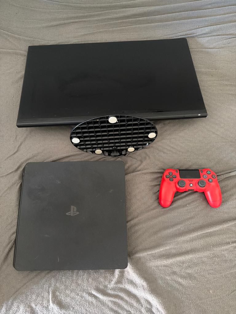 PlayStation 4 met Medion Beeldscherm en nieuwe controller, Spelcomputers en Games, Spelcomputers | Sony PlayStation 4, Ophalen of Verzenden