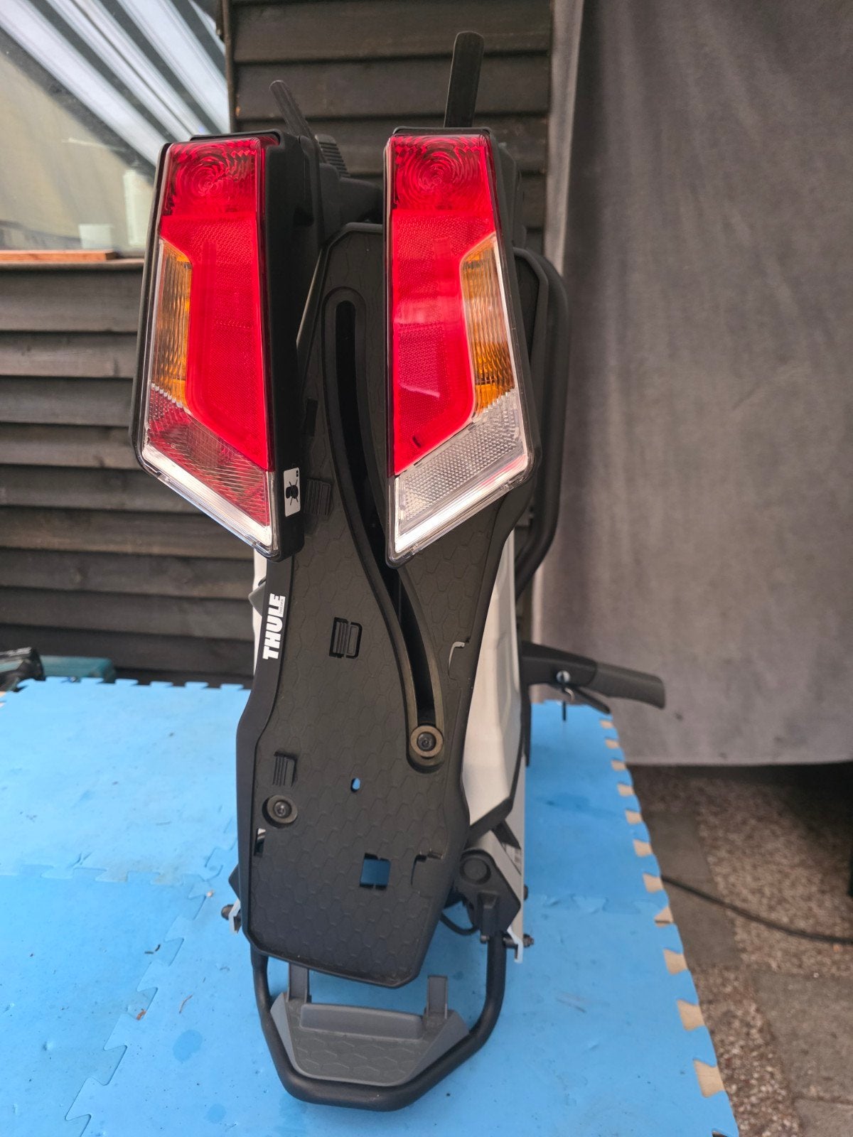 Thule EasyFold XT 933 fietsendrager voor 2 fietsen, Ophalen, Zo goed als nieuw, 2 fietsen, Trekhaakdrager