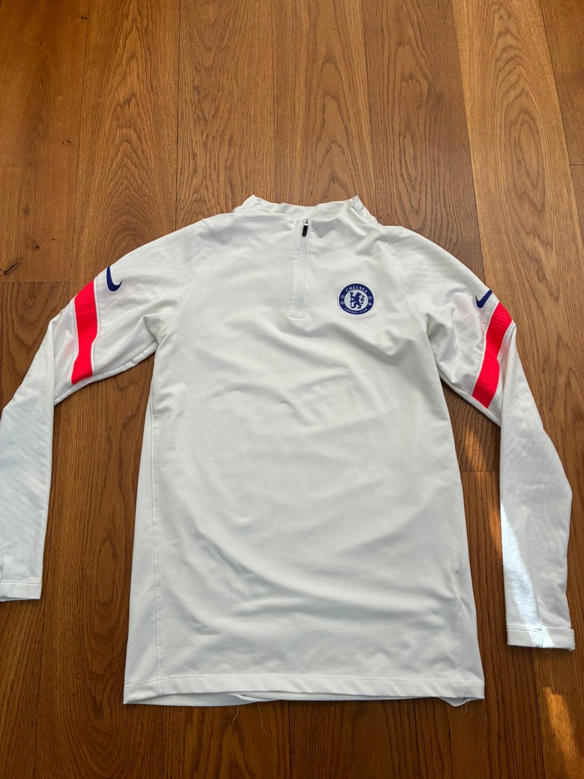 Chelsea voetbaltrui maat S, Maat S, Ophalen of Verzenden, Zo goed als nieuw, Shirt