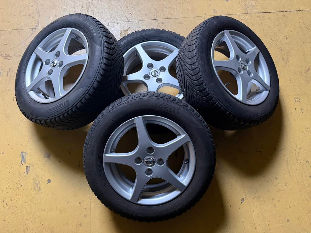 Complete set Nissan Micra 185/65r15 pirelli 4x100 naaf60.1, Auto-onderdelen, Ophalen, Gebruikt, 15 inch, Banden en Velgen