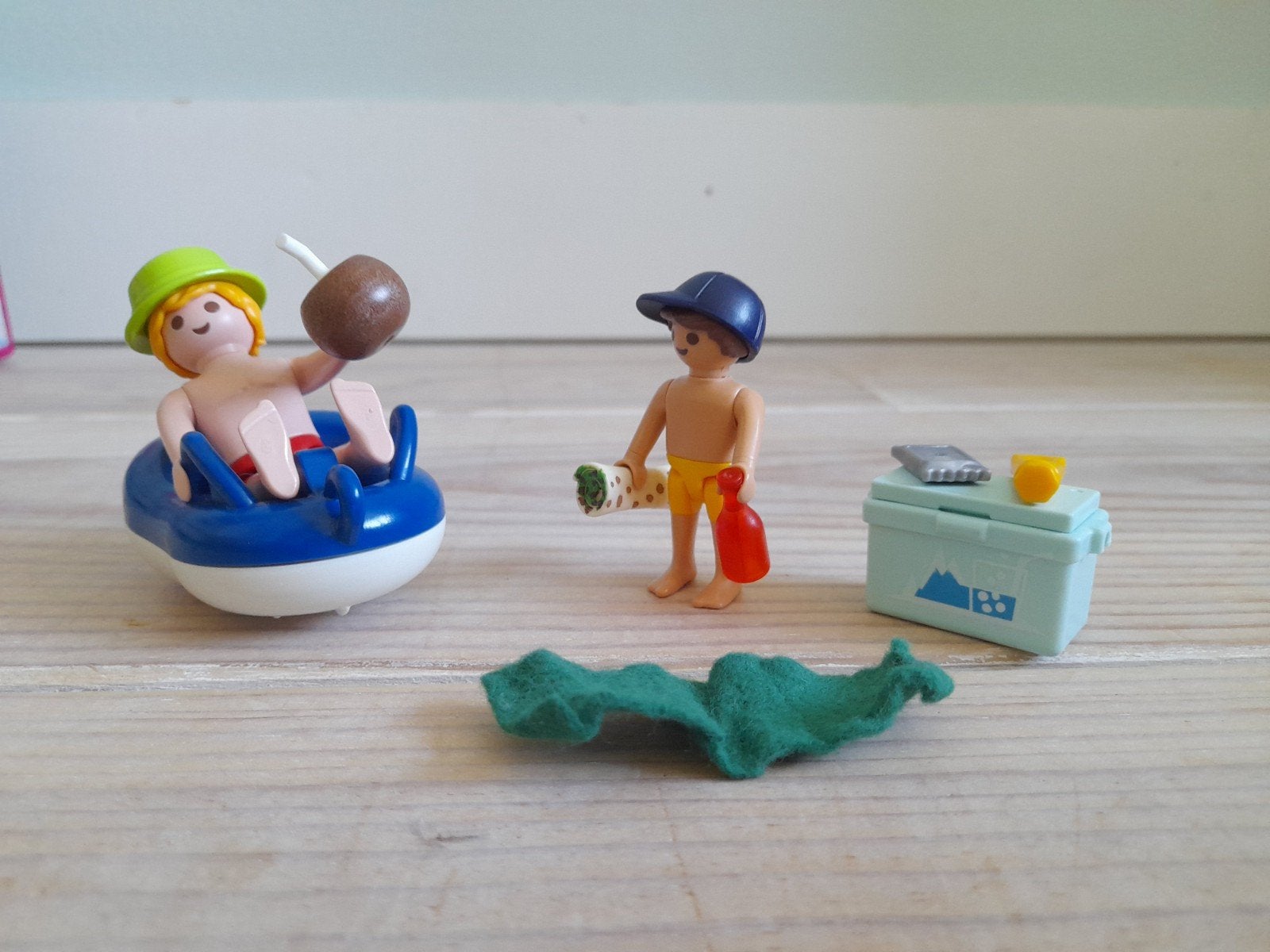 Compleet! Playmobil Family Fun Badgast met zwembanden - 7011, Complete set, Zo goed als nieuw, Figuren, Family fun