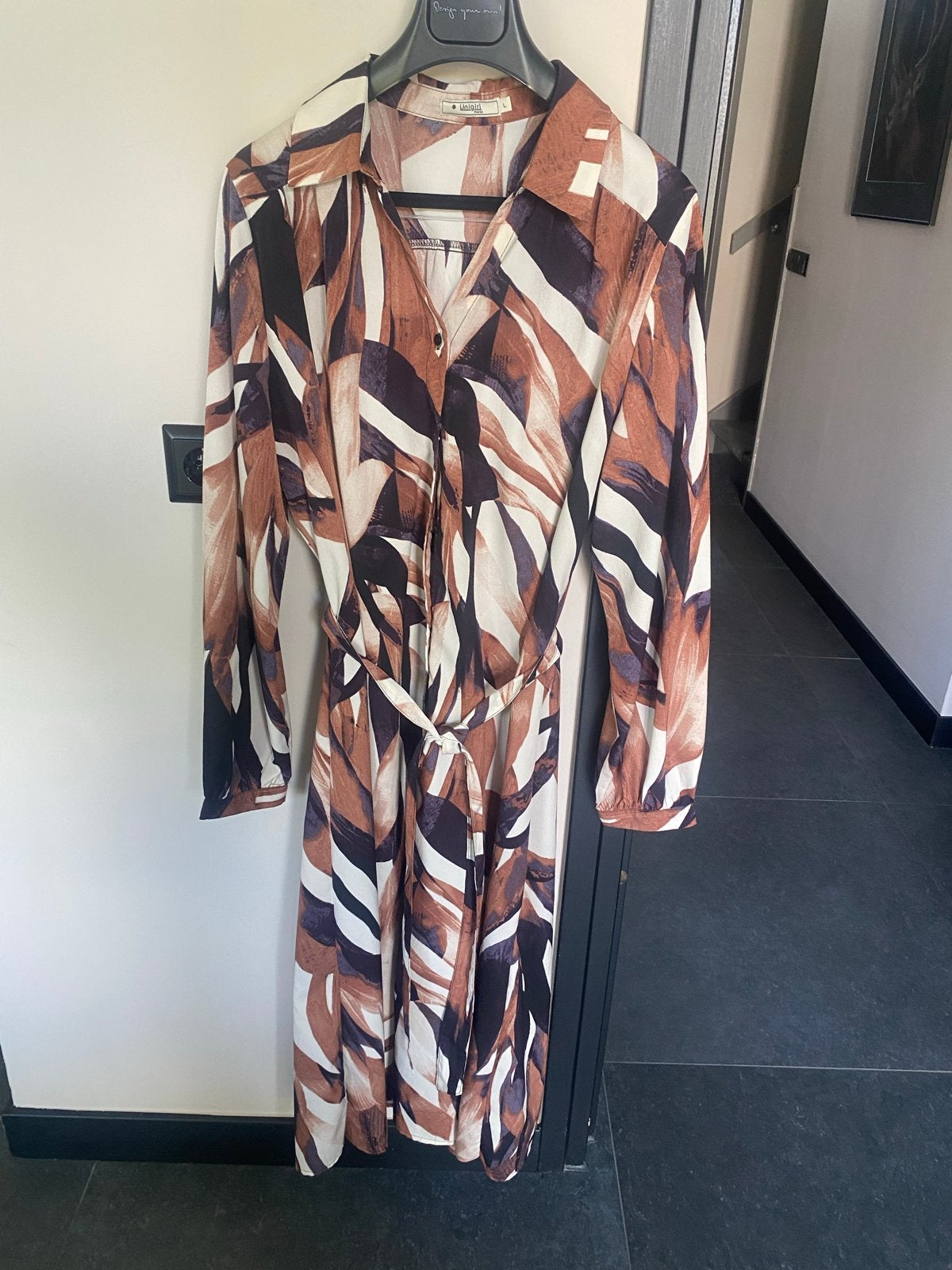 Uniqirl Paris Jurk met Abstracte Print - Maat L, Meerkleurig, Maat 42/44 (L), Ophalen of Verzenden, Zo goed als nieuw