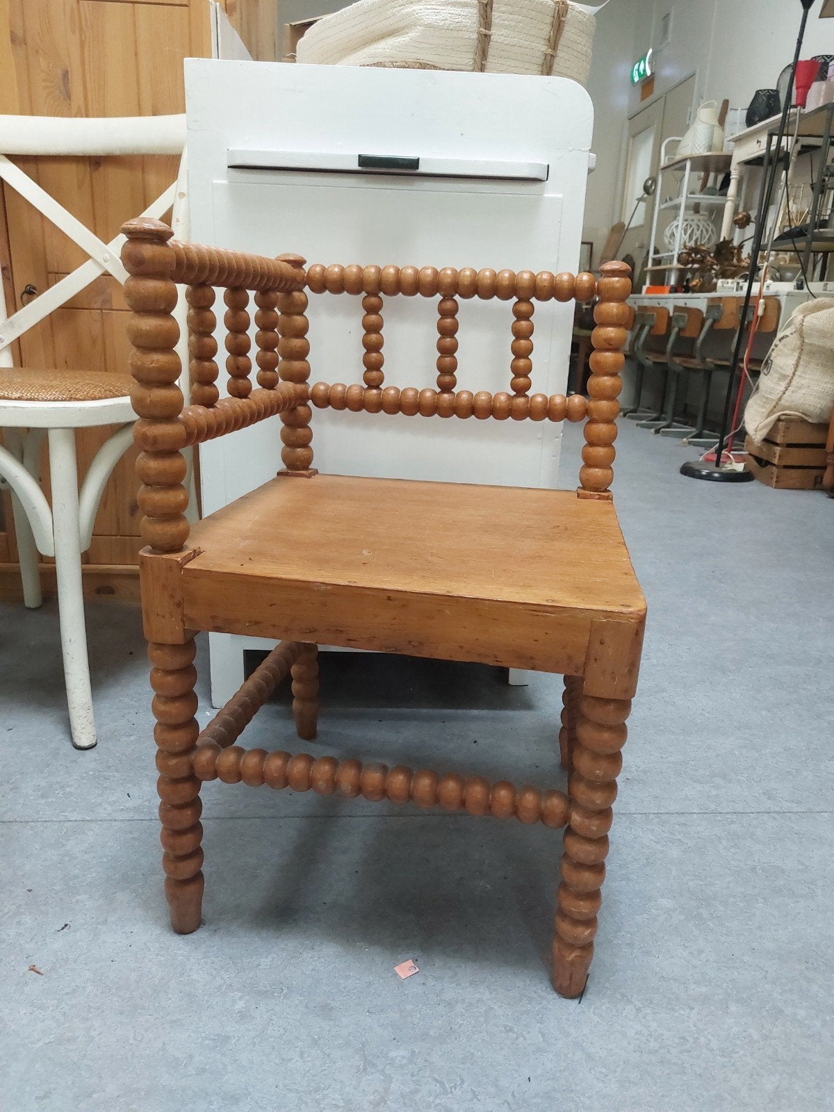 Brei stoeltje van hout, Ophalen