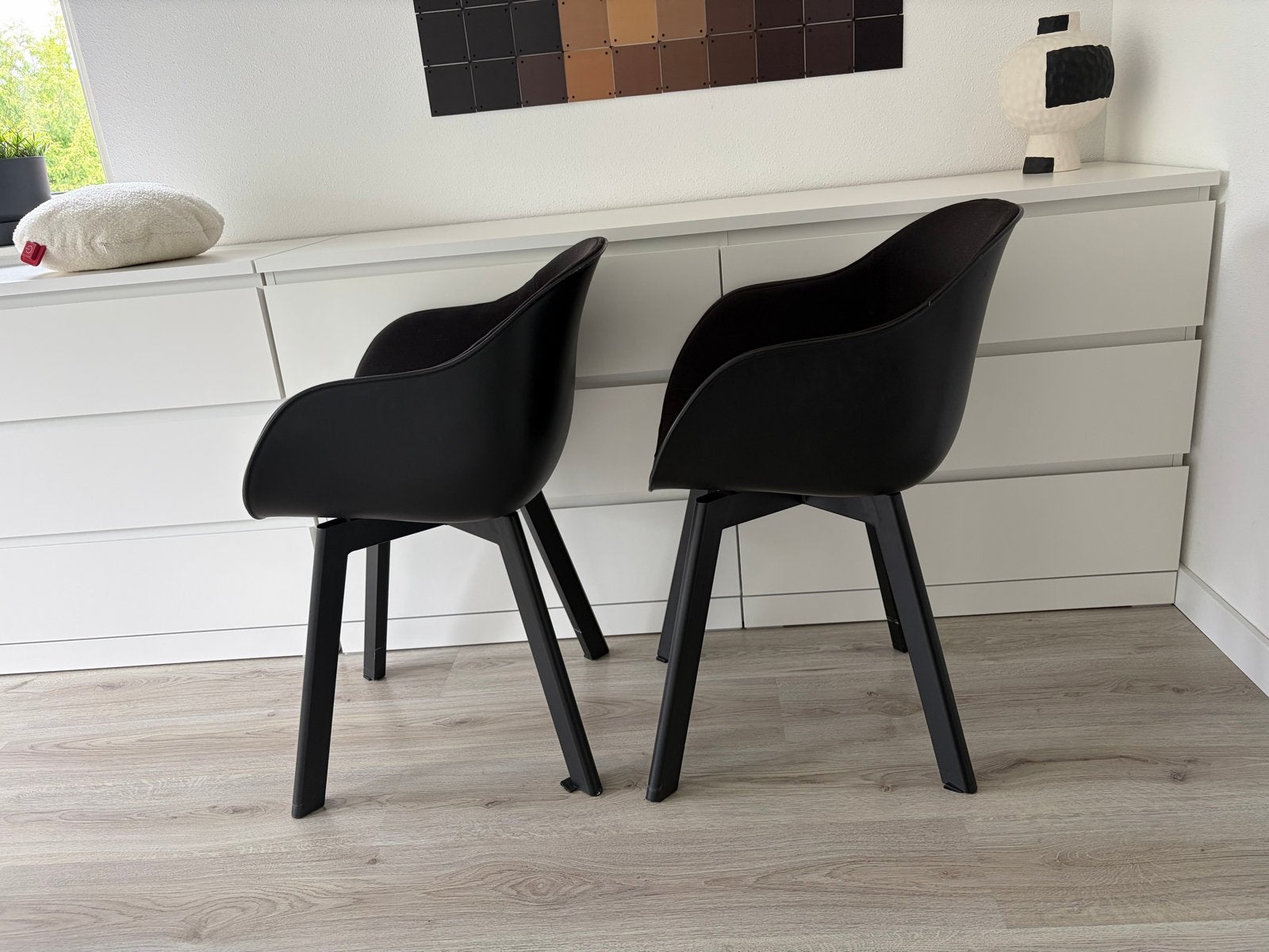 Set van 2 zwarte stoelen, Huis en Inrichting, Ophalen, Kunststof, Gebruikt, Twee