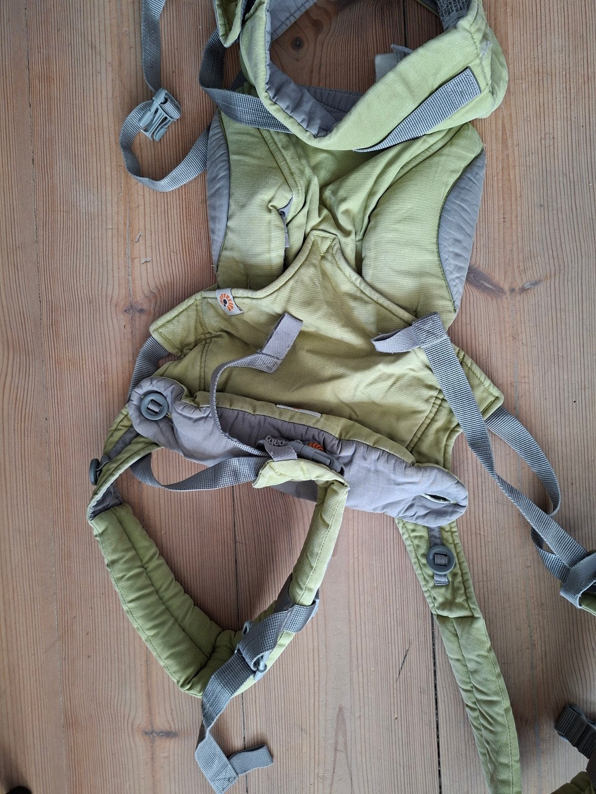 Ergobaby 360 draagzak groen, Kinderen en Baby's, Babydragers en Draagdoeken, Buik of Rug, Zo goed als nieuw, Draagzak, Ophalen