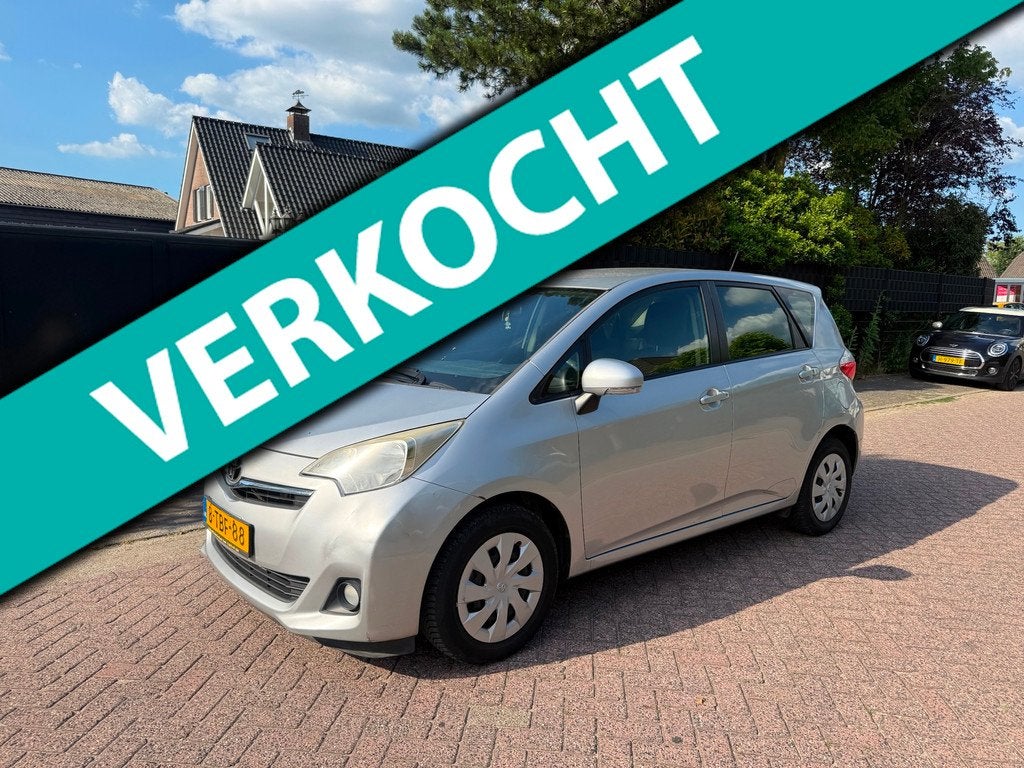 Toyota Verso-S 1.3 VVT-i Aspiration bj 2013 clima, Auto's, Toyota, Bedrijf, Te koop, Verso-S, ABS, Achteruitrijcamera, Airbags