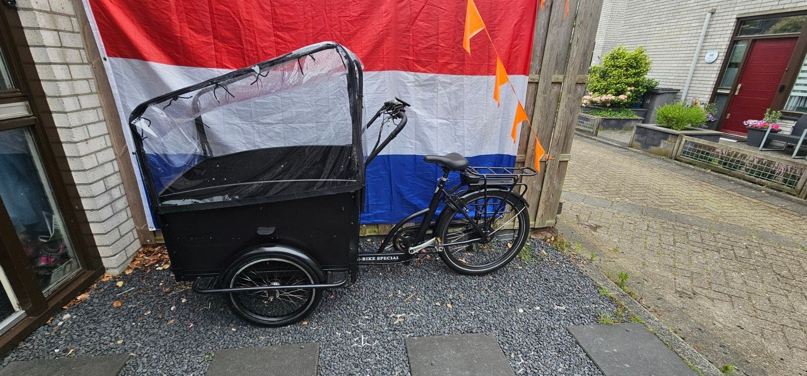 Vogue bakfiets (Stella), 4 kinderen of meer, Gebruikt, Huif, Ophalen