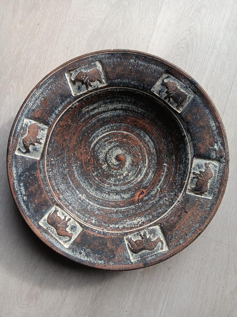 Schaal met olifantenmotief, Overige materialen, Schaal, Rond, Ophalen of Verzenden
