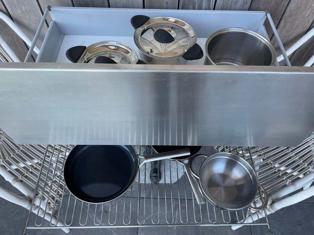 Keuken: pannenlade en -rek, 2 houten bestekladen, Ophalen of Verzenden, Zo goed als nieuw, Rvs of Chroom