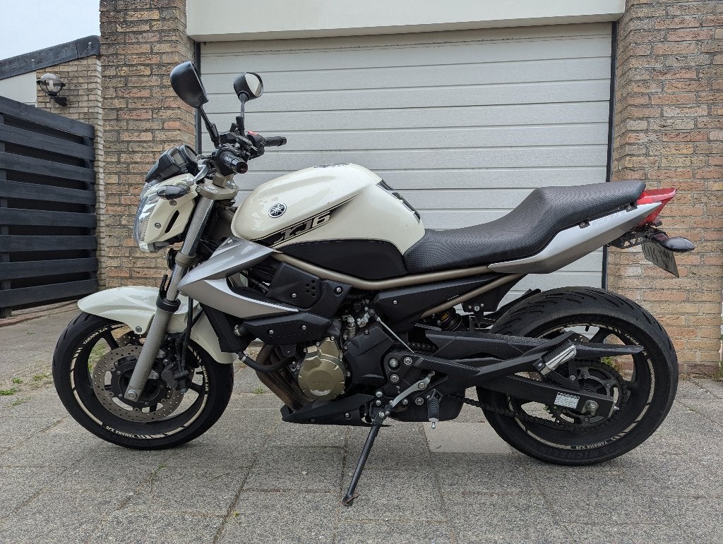 Yamaha XJ6N 2011 17.200 km, 4 cilinders, Motorrijbewijs A, Gebruikt, Particulier