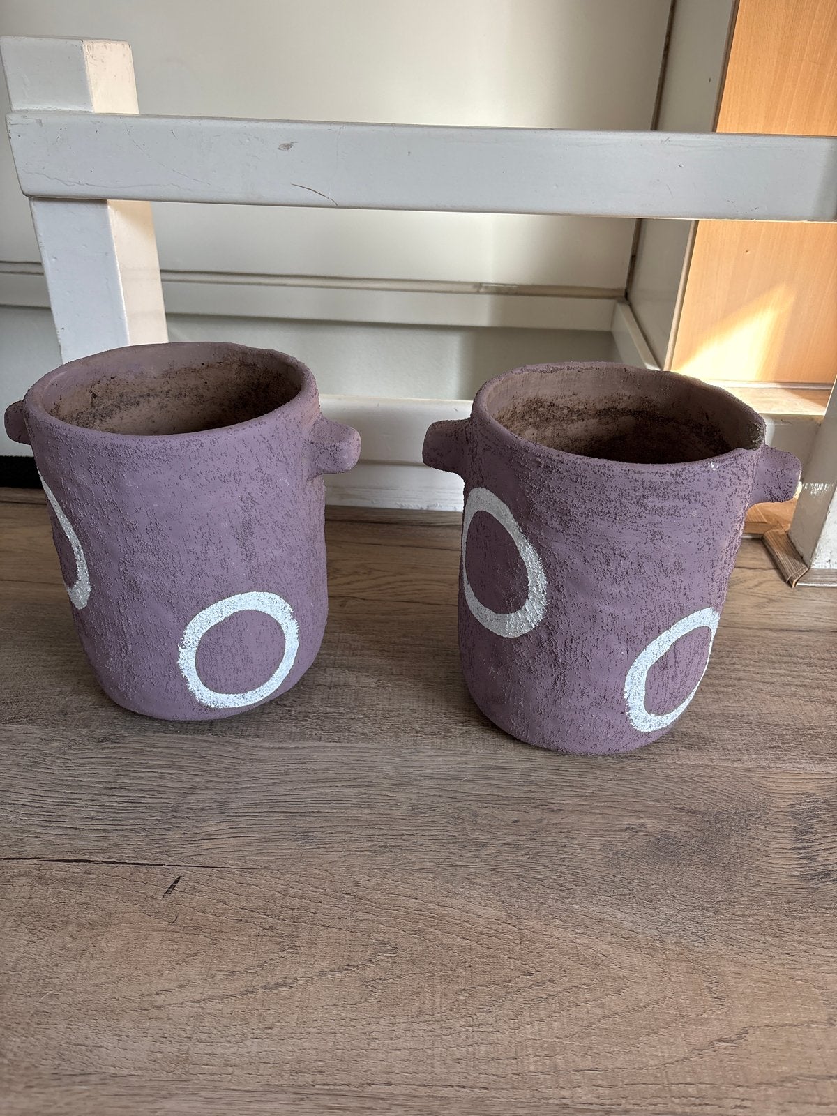 2 Intratuin bloempotten, zandkleur met wit patroon, Tuin en Terras, Ophalen, Gebruikt, Rond, Binnen