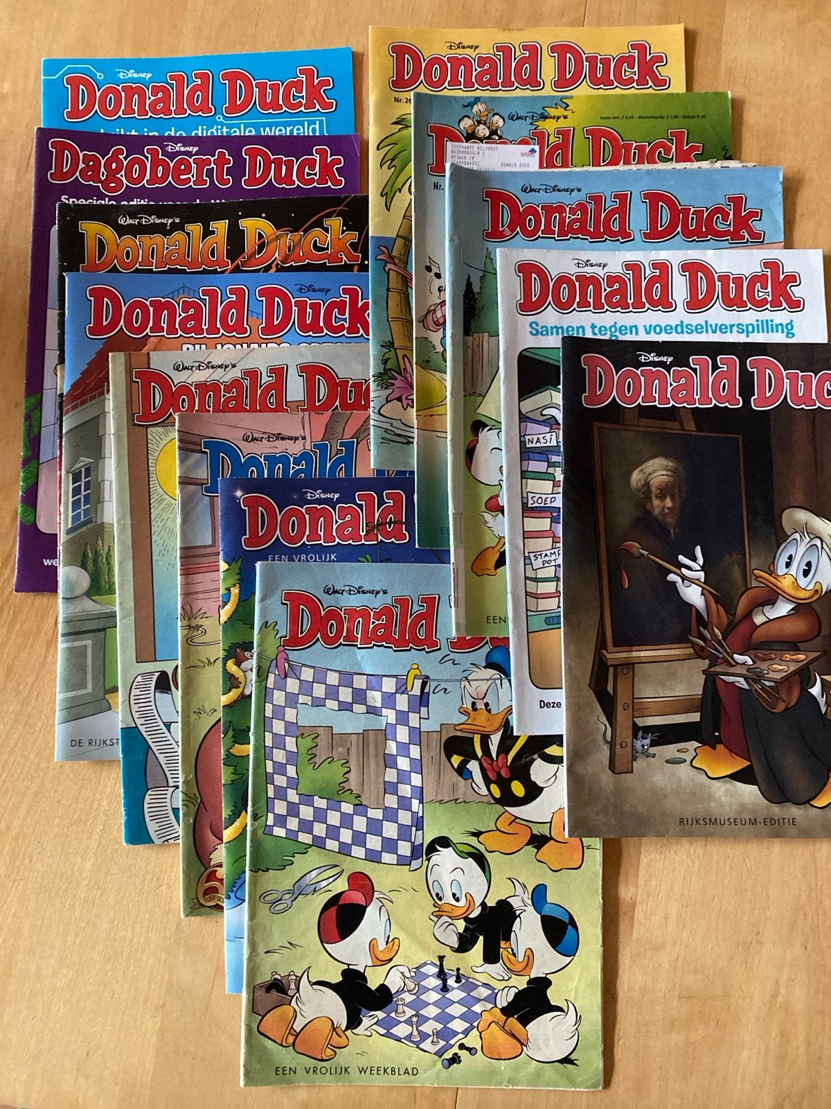 Donald Duck en Dagobert Duck stripboeken - diverse edities, Boeken, Meerdere stripboeken, Ophalen of Verzenden, Gelezen