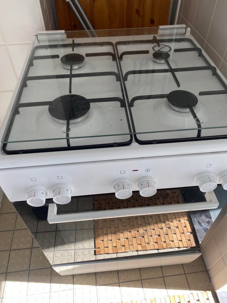 Bosch fornuis, Ophalen, Gebruikt, 4 kookzones, Gas
