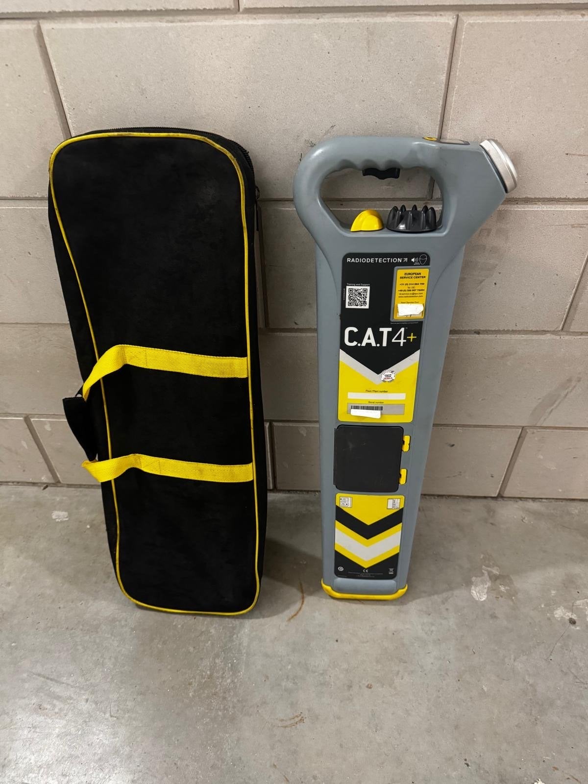Radiodetection C.A.T4+ kabeldetector met tas, Ophalen, Zo goed als nieuw