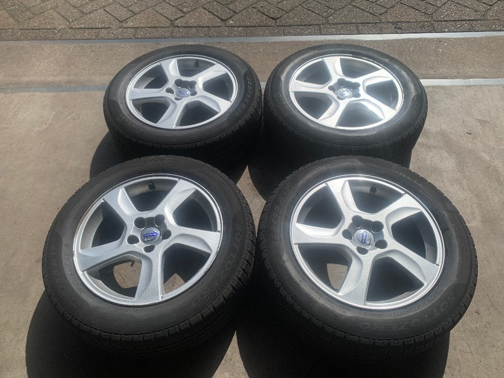 OEM VOLVO V70 XC70 S60 S80 BALDER VELGEN + BANDEN 225 55 R17, Gebruikt, ., Banden en Velgen, 17 inch
