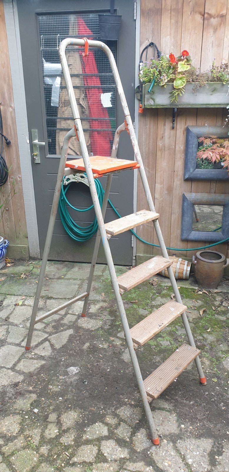 keukentrap, Doe-het-zelf en Verbouw, Ophalen, Gebruikt, Trap, Minder dan 2 meter
