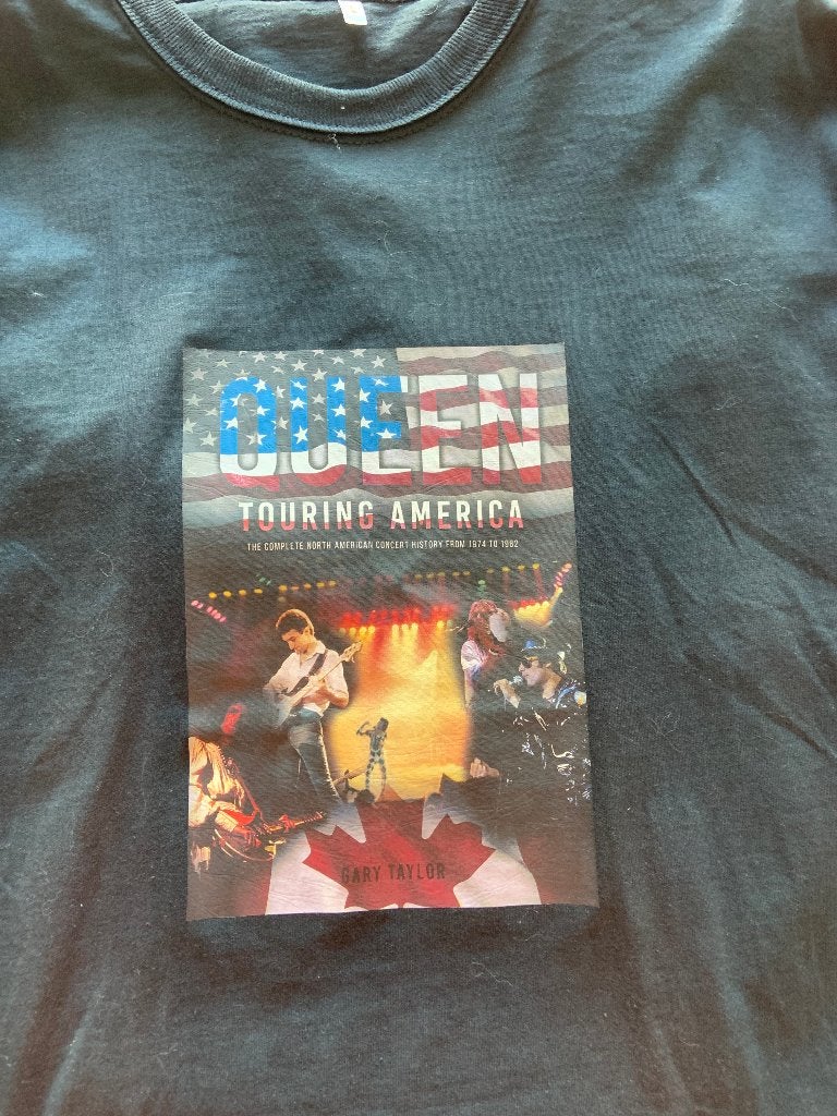 Acht Queen T-Shirts + GRATIS Freddie Mercury Giletje, Ophalen of Verzenden, Gebruikt, Kleding
