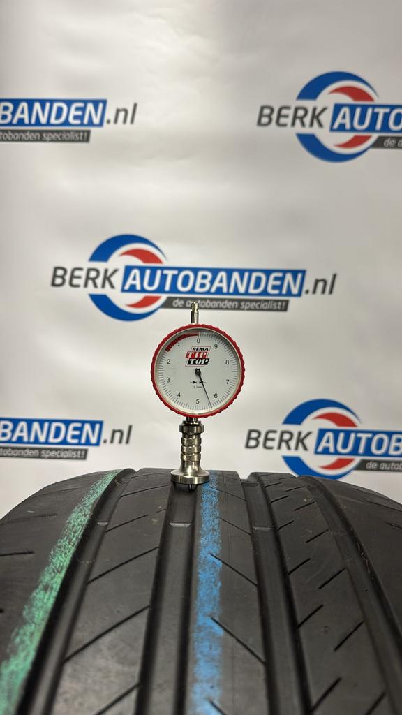 2x Bridgestone Alenza 001 * (B-Silent) 275/40 R22 107Y 275/4, Gebruikt, -, 275 mm, -